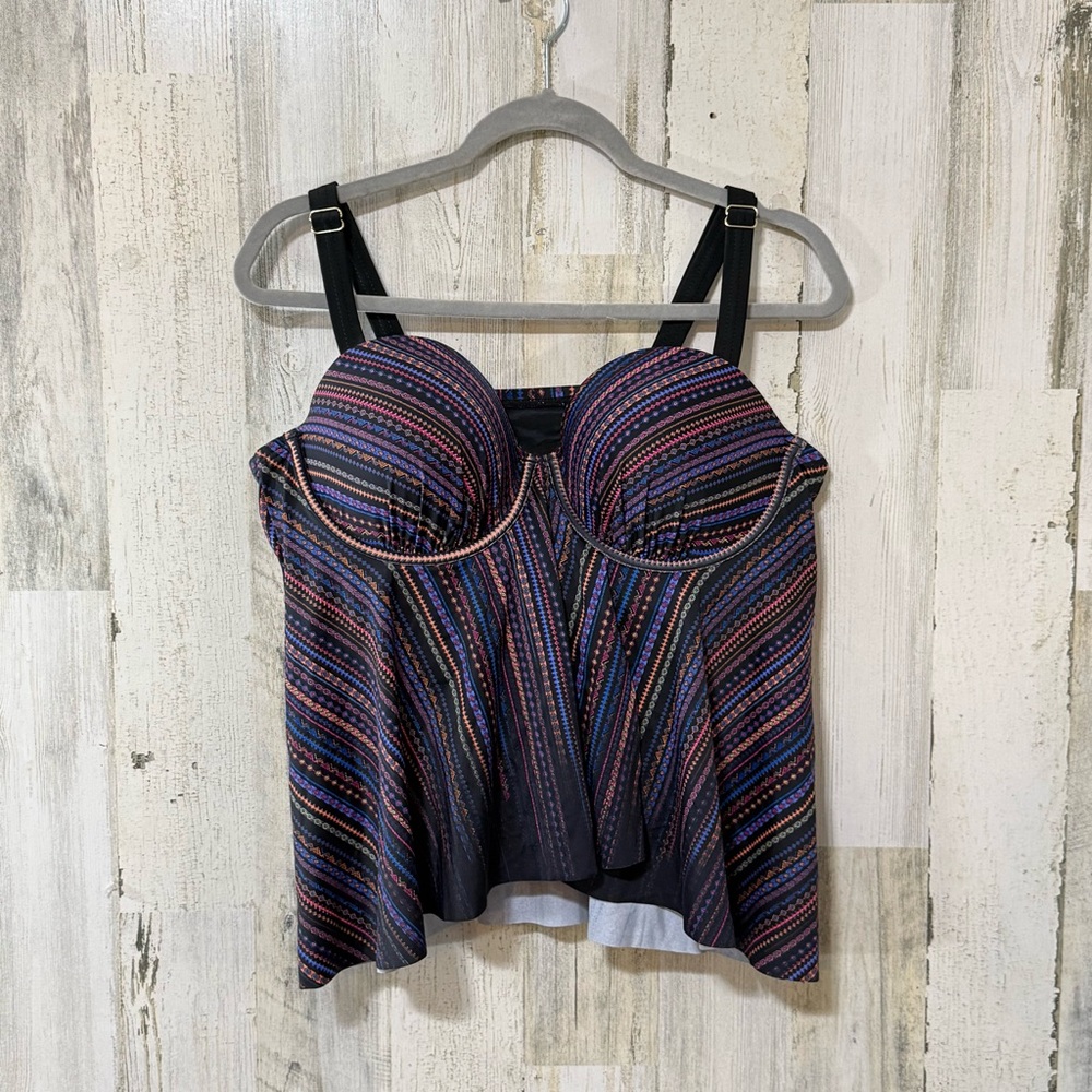 Swimsuits For All Black Striped Multicolor Tankini Swim Top